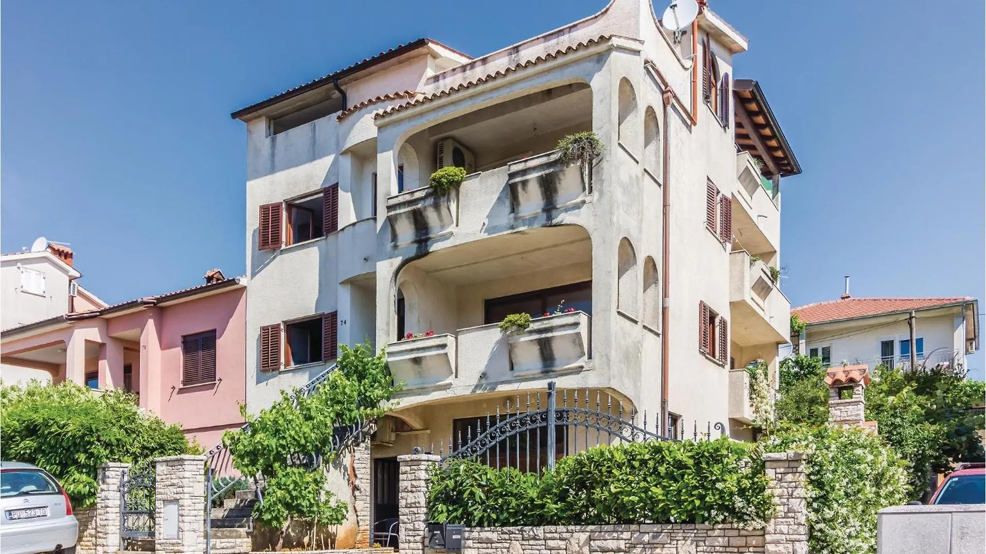 Awesome Apartment In Pula With Wifi