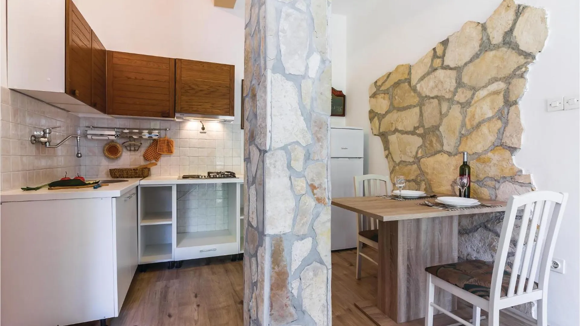 Awesome Apartment In Pula With Wifi